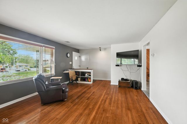 196 E 600 N, Alexandria, IN 46001