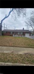 334 Brout DR, Hampton, VA 23666