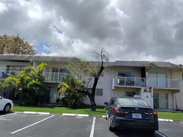 7340 SW 82nd St C205, Miami, FL 33143