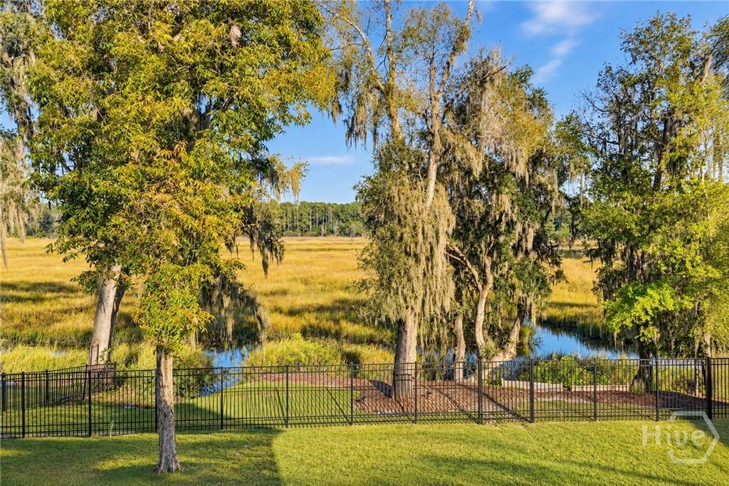 Image 52 of property listing at 300 Mosswood Drive, Savannah, GA 31405