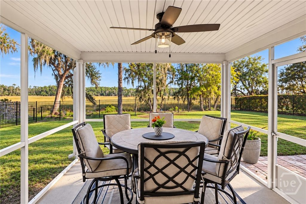 Image 54 of property listing at 300 Mosswood Drive, Savannah, GA 31405