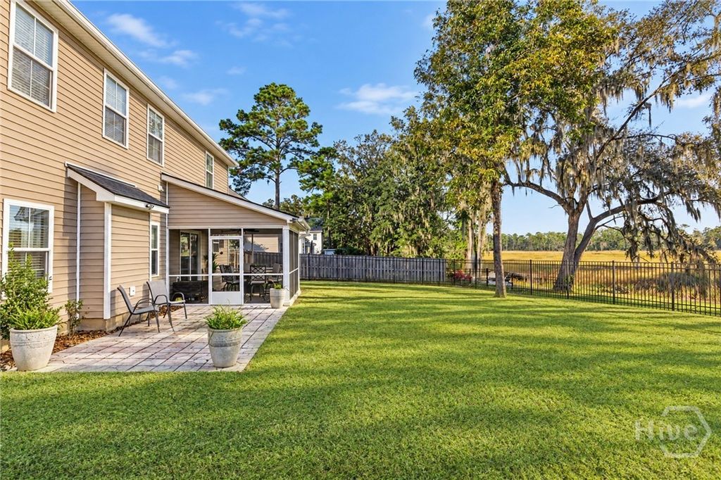Image 56 of property listing at 300 Mosswood Drive, Savannah, GA 31405