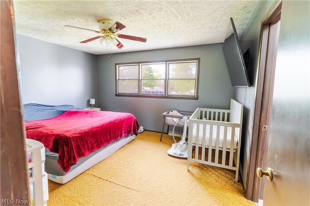 333 Kathleen Drive, Jefferson, OH 44047