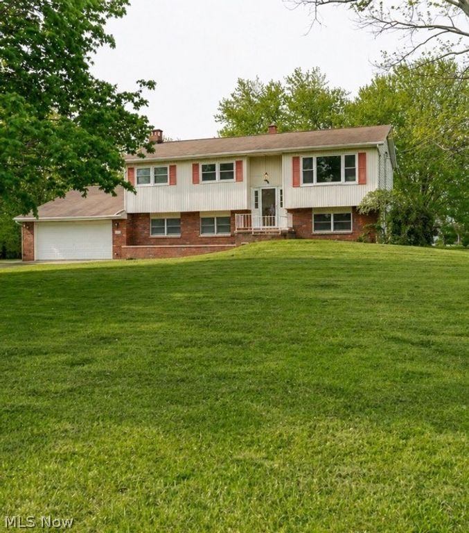 333 Kathleen Drive, Jefferson, OH 44047