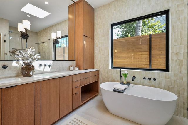 308 El Paso ST, Austin, TX 78704