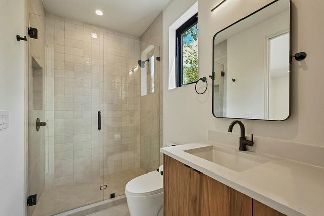 308 El Paso ST, Austin, TX 78704