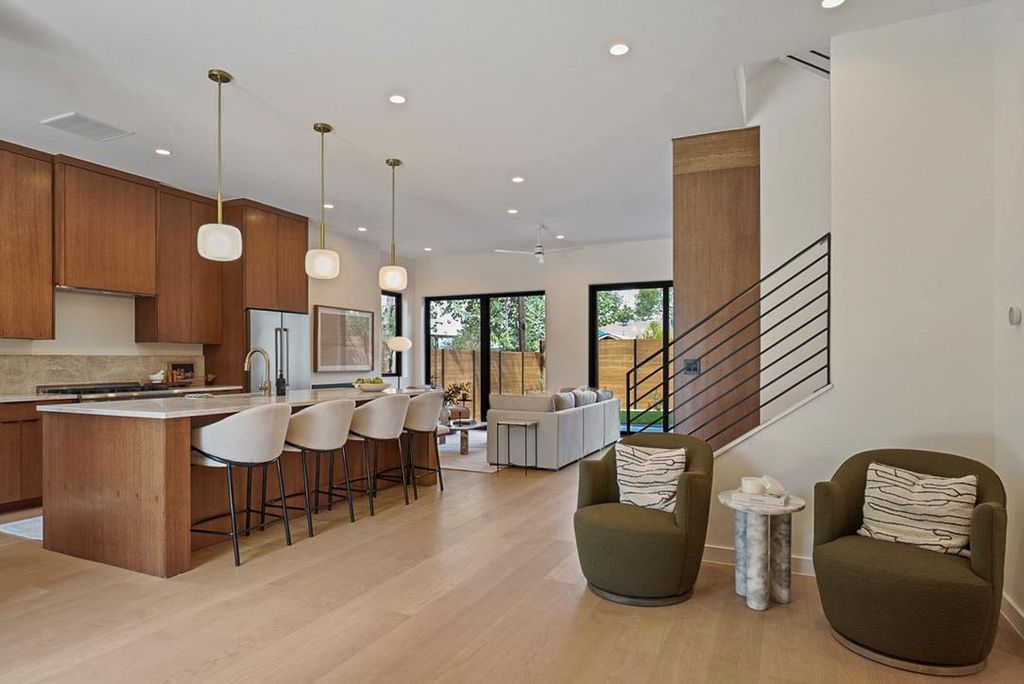 308 El Paso ST, Austin, TX 78704