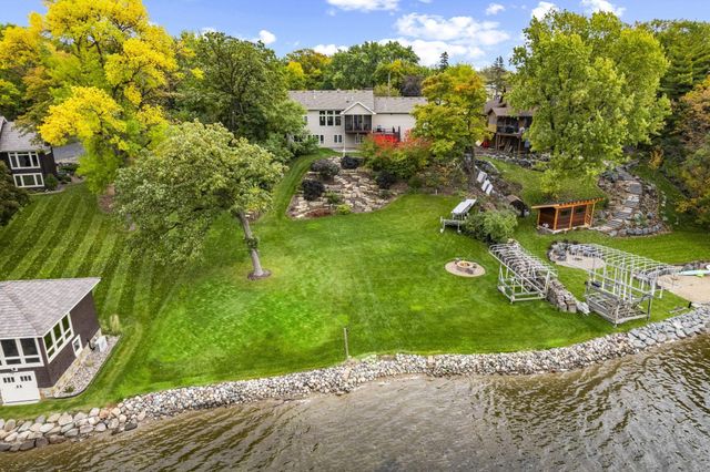 3517 Siems Court, Arden Hills, MN 55112