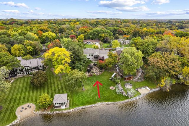 3517 Siems Court, Arden Hills, MN 55112