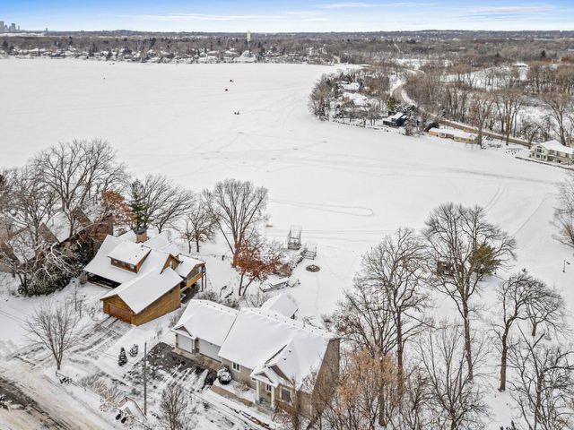 3517 Siems Court, Arden Hills, MN 55112