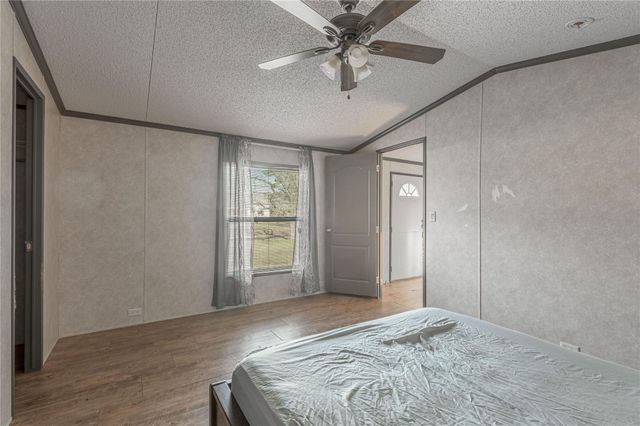 457 W 4th Street, Groveton, TX 75845