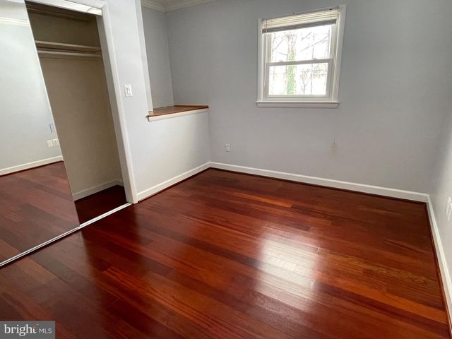 5300 SUMMIT DR, Fairfax, VA 22030