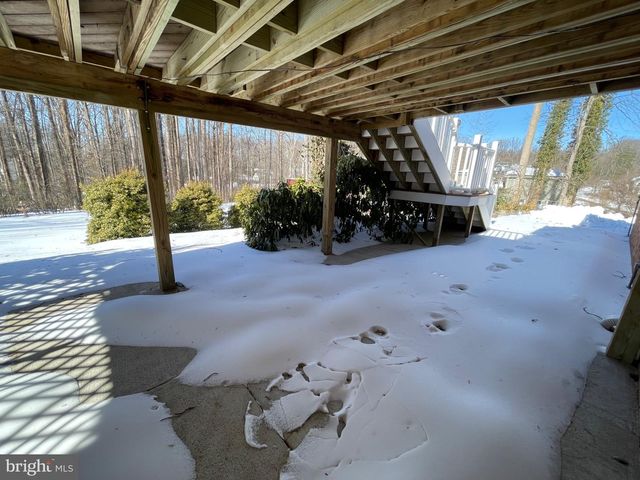 5300 SUMMIT DR, Fairfax, VA 22030