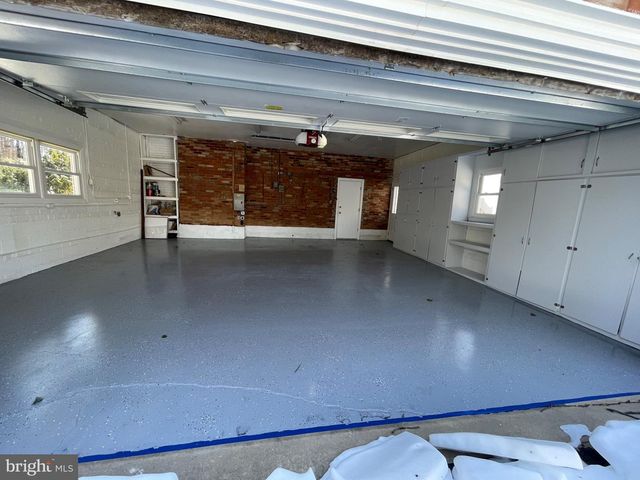 5300 SUMMIT DR, Fairfax, VA 22030