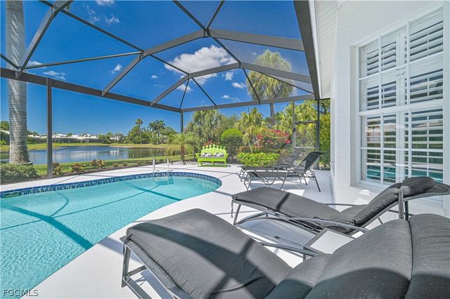 3681 Lakemont DR, Bonita Springs, FL 34134