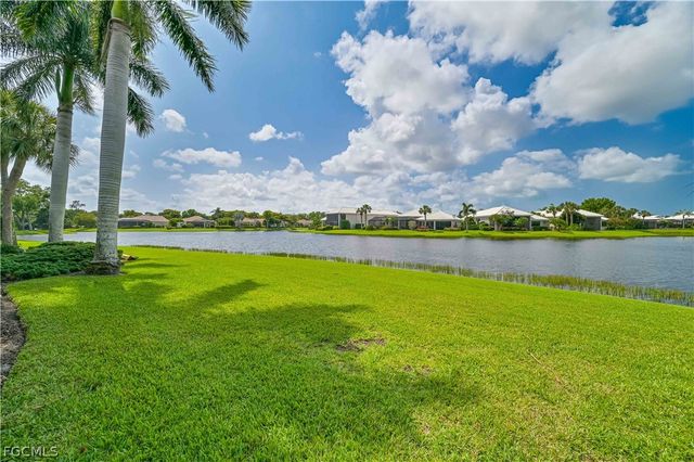 3681 Lakemont DR, Bonita Springs, FL 34134