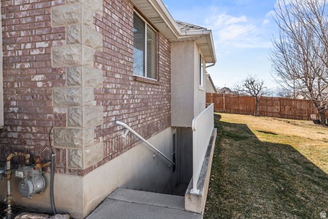 237 S RIDGEVIEW DR, Orem, UT 84058