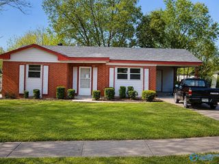 2202 Norwood Drive NW, Huntsville, AL 35810