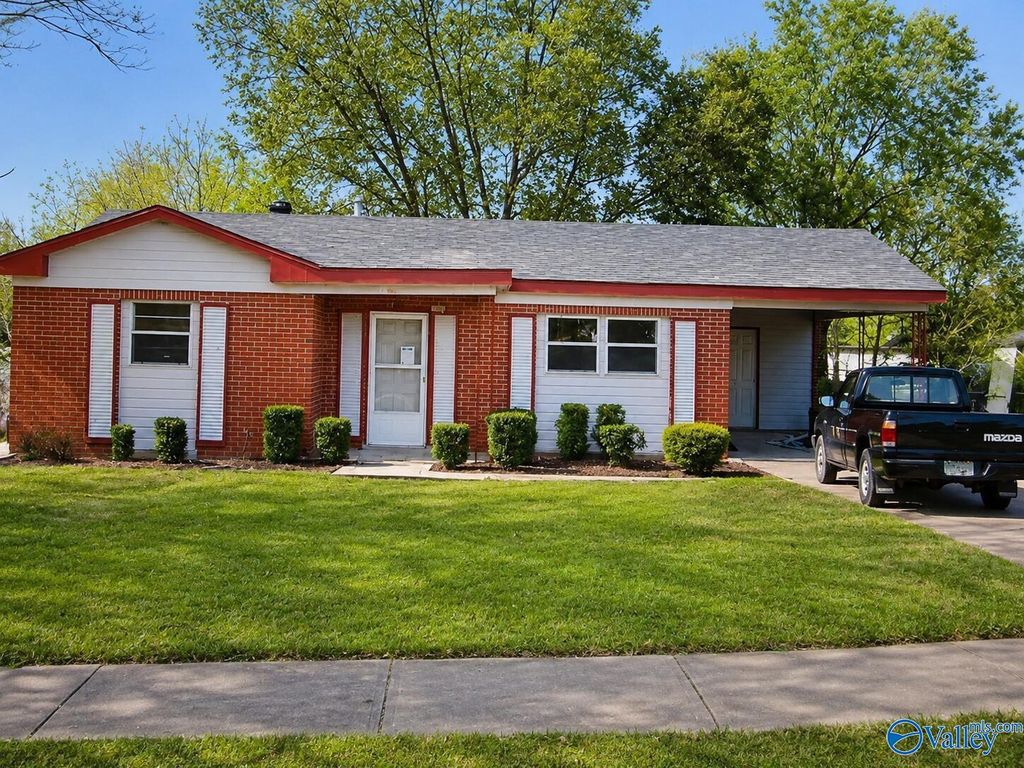 2202 Norwood Drive NW, Huntsville, AL 35810