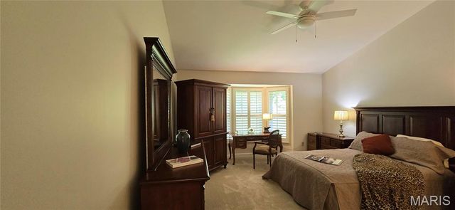30 Sterling Pointe Drive 22A, St Charles, MO 63301