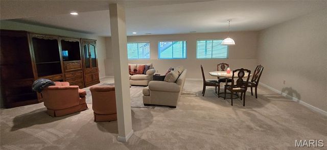 30 Sterling Pointe Drive 22A, St Charles, MO 63301