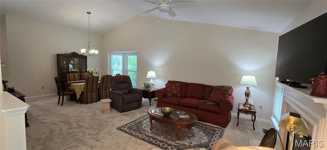 30 Sterling Pointe Drive 22A, St Charles, MO 63301