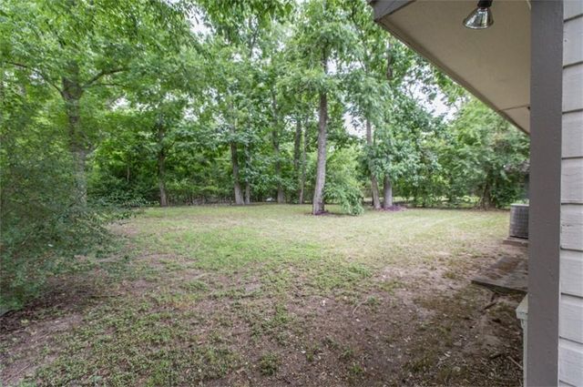 6015 Langley Road, Houston, TX 77016