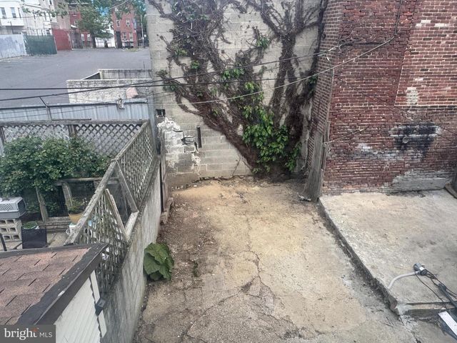 3158 AMBER ST, Philadelphia, PA 19134