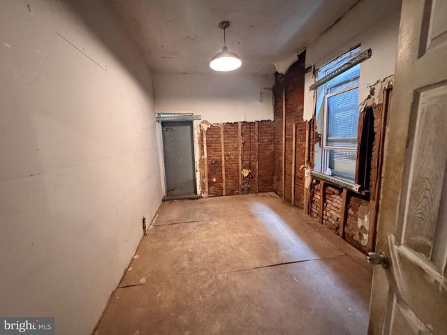3158 AMBER ST, Philadelphia, PA 19134