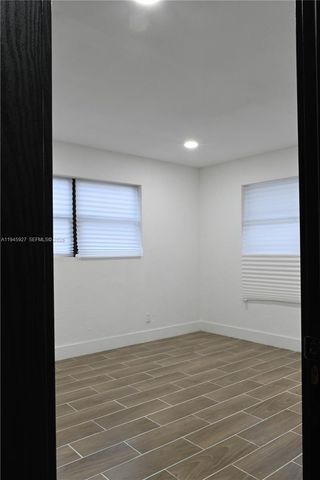2496 SW 8th Street, Fort Lauderdale, FL 33312