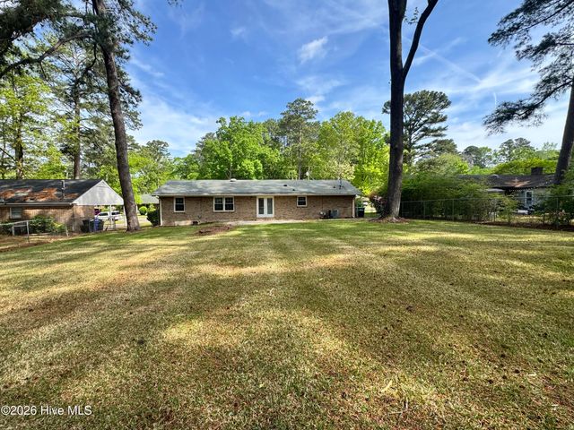 1311 Briarwood Drive NW, Wilson, NC 27896