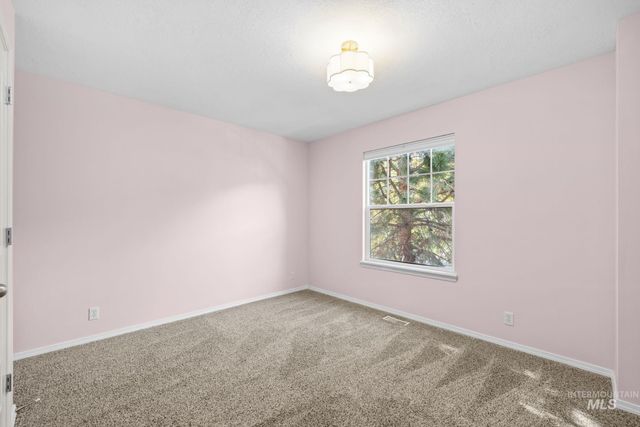 4172 E Trekker Rim Dr, Boise, ID 83716