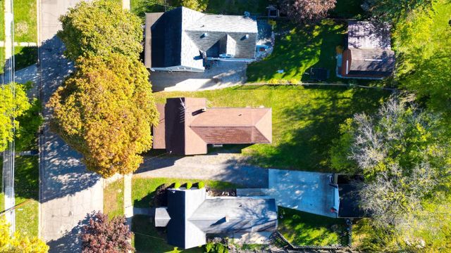 520 E Comstock Street, Owosso, MI 48867