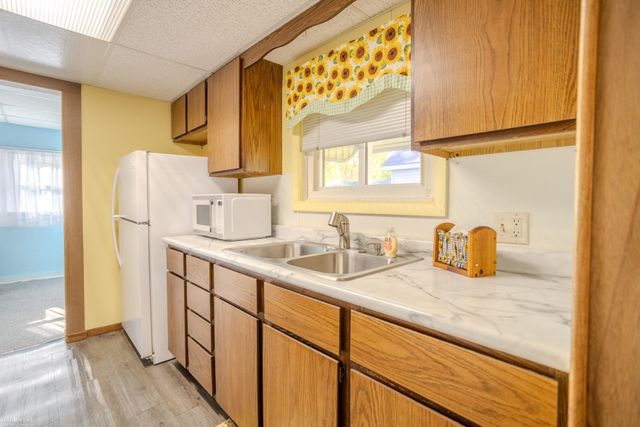 520 E Comstock Street, Owosso, MI 48867