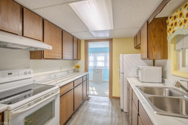 520 E Comstock Street, Owosso, MI 48867