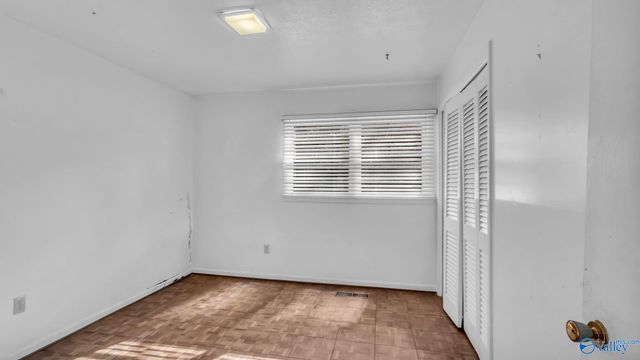 137 Bridlewood Drive, Gadsden, AL 35901