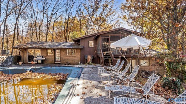 137 Bridlewood Drive, Gadsden, AL 35901