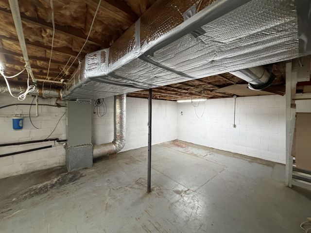 1015 Kelly Blvd, Westmoreland, TN 37186