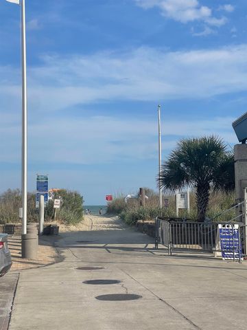 209 Hillside Dr N Unit 102, North Myrtle Beach, SC 29582