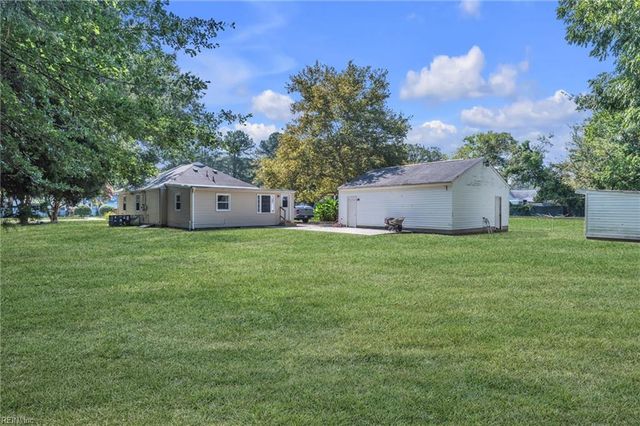 607 Warwickshire CT, Newport News, VA 23607