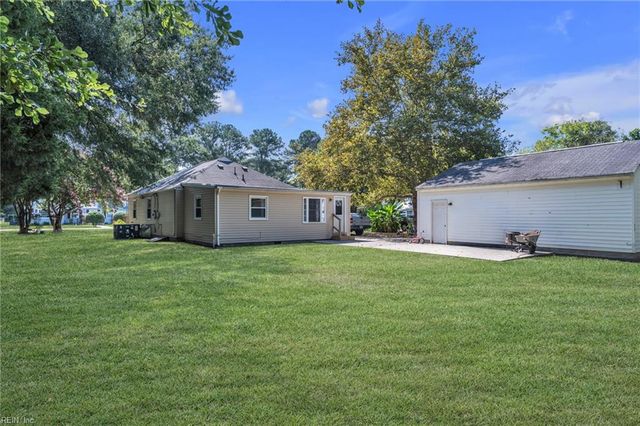 607 Warwickshire CT, Newport News, VA 23607