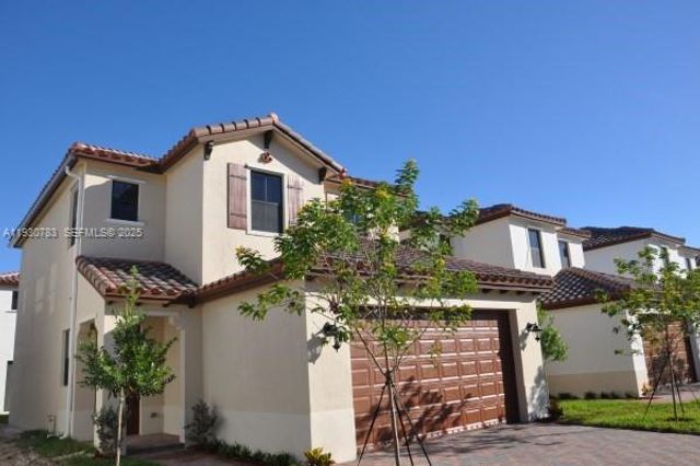 9165 SW 36th Mnr, Miramar, FL 33025