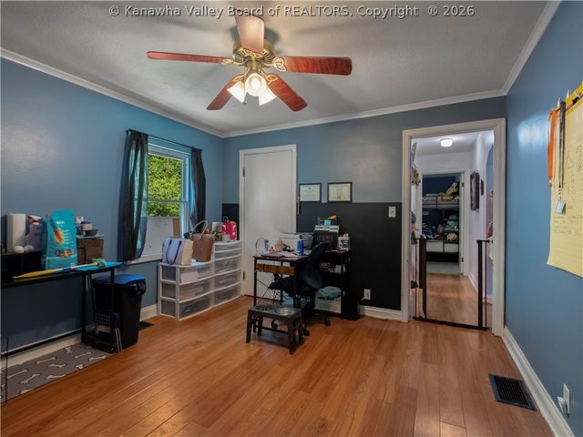 2743 Daniels Avenue, South Charleston, WV 25303