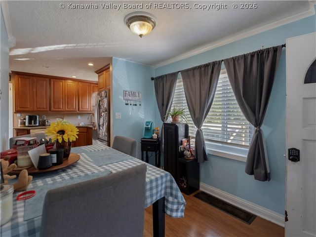 2743 Daniels Avenue, South Charleston, WV 25303