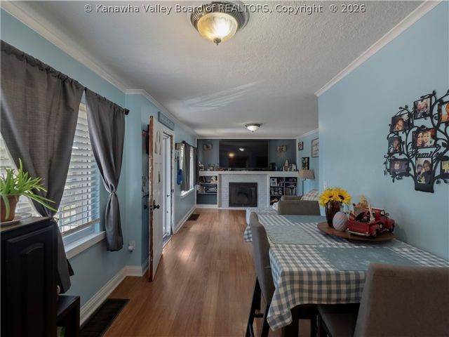 2743 Daniels Avenue, South Charleston, WV 25303