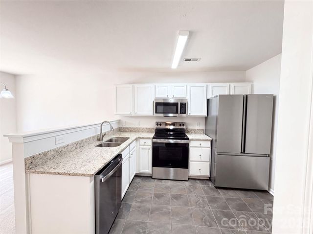 12843 Slade Castle Court, Charlotte, NC 28273