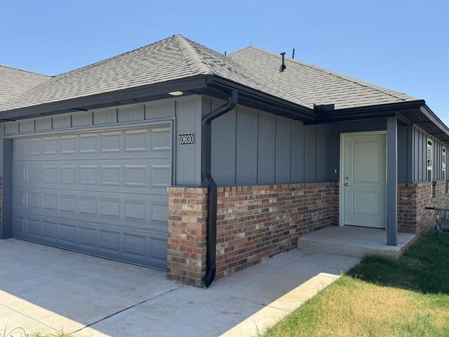 10630 SW 16th Terrace, Yukon, OK 73099