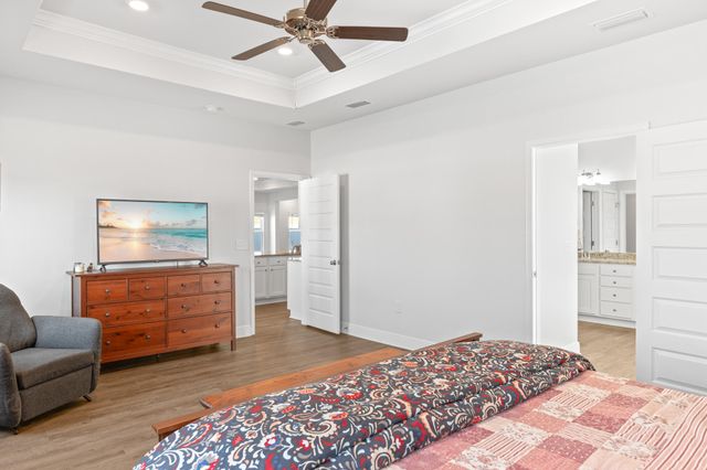 451 Eagle Lake Way, Panama City, FL 32404