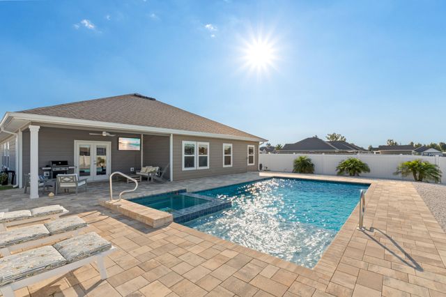 451 Eagle Lake Way, Panama City, FL 32404