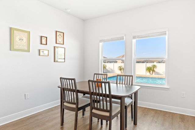 451 Eagle Lake Way, Panama City, FL 32404